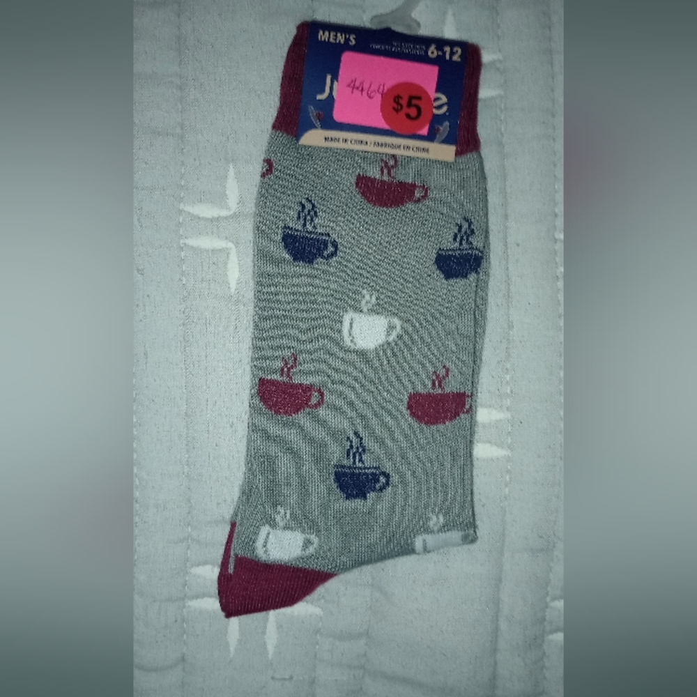 Gray and Red Coffee Cup Patterned Men's Socks